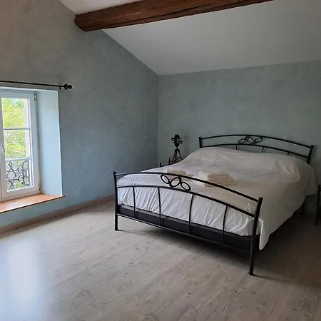 Clos Du Chateau Holiday home