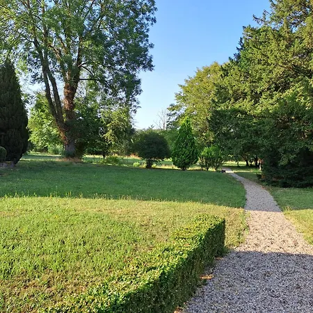 Holiday home Clos Du Chateau *